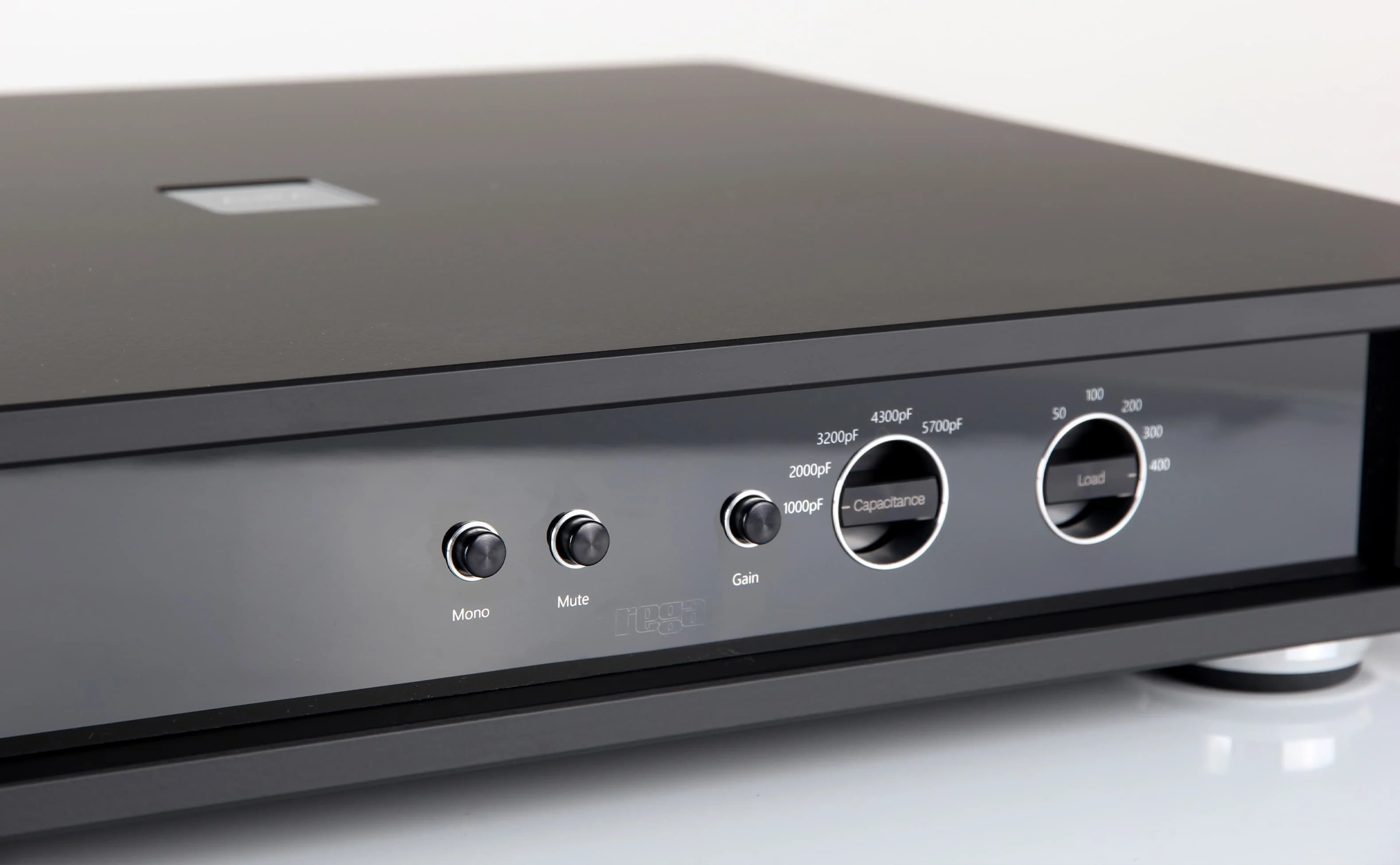 Rega Aura MC Phono Preamplifier - Image 3