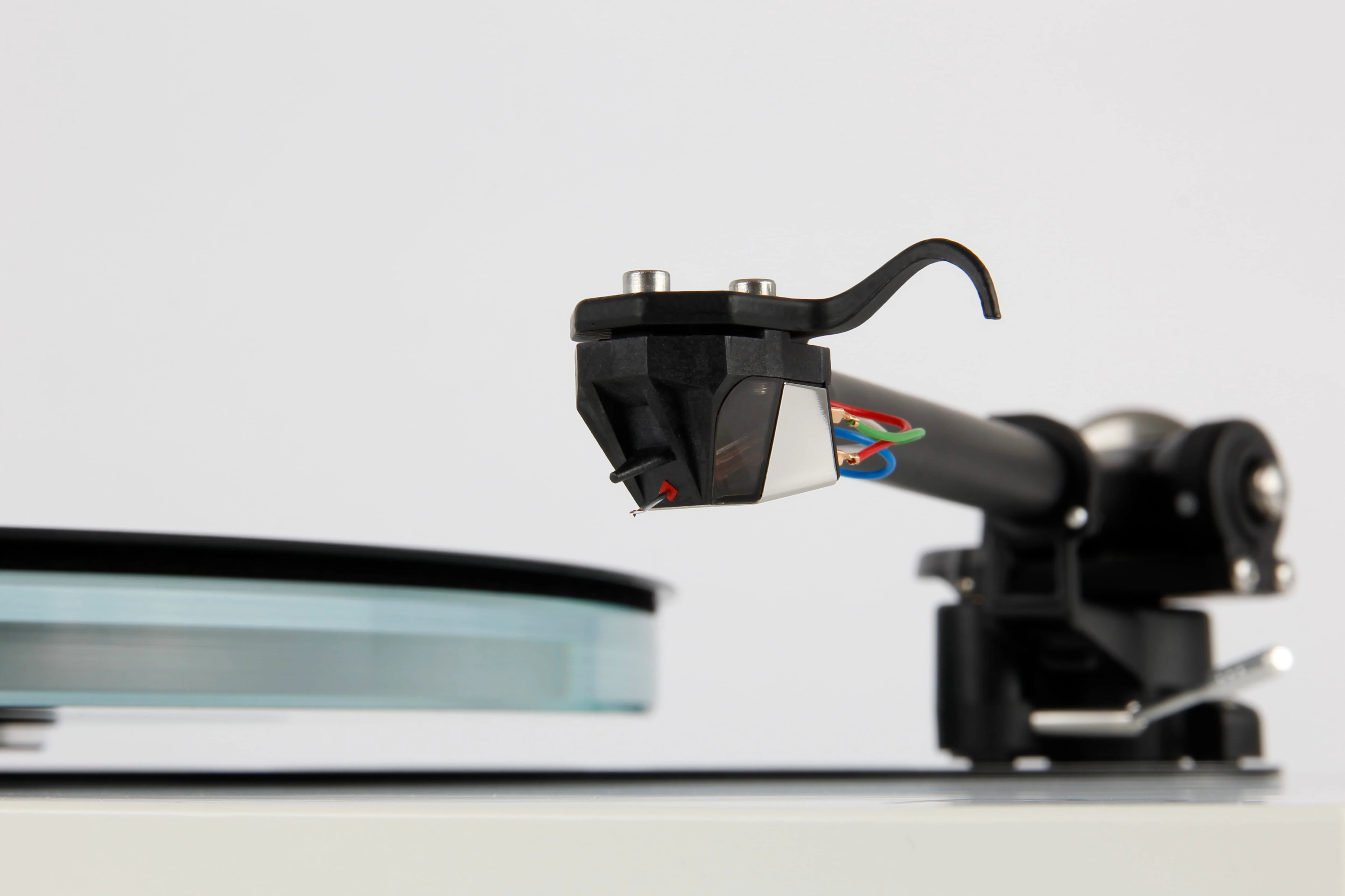 Rega Planar 6 Turntable - Image 3