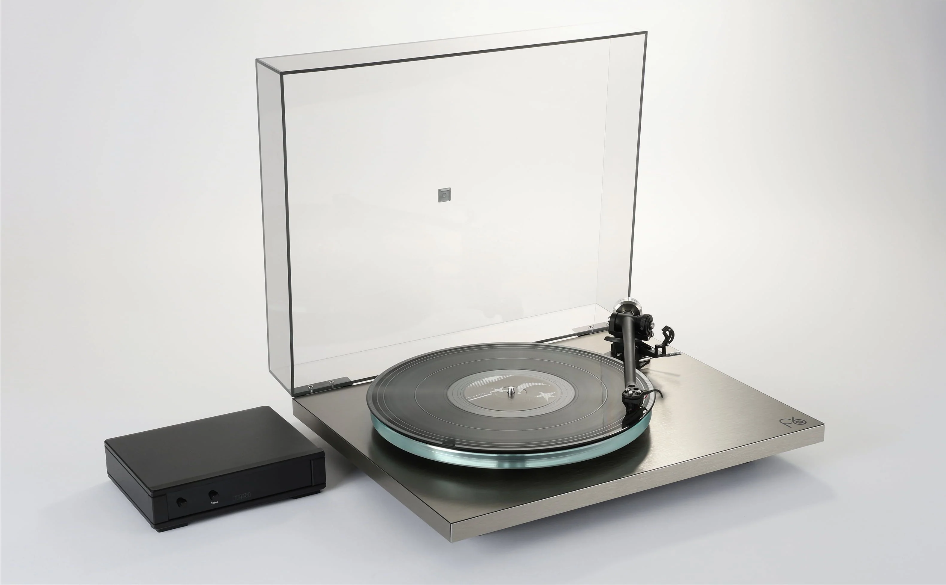 Rega Planar 6 RS Edition Turntable - Image 4